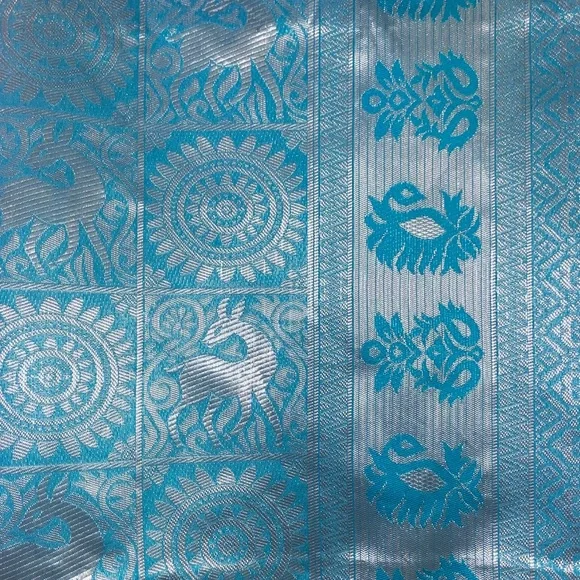 Blue and Silver Deer Motif Saree - Picture 1 of 8